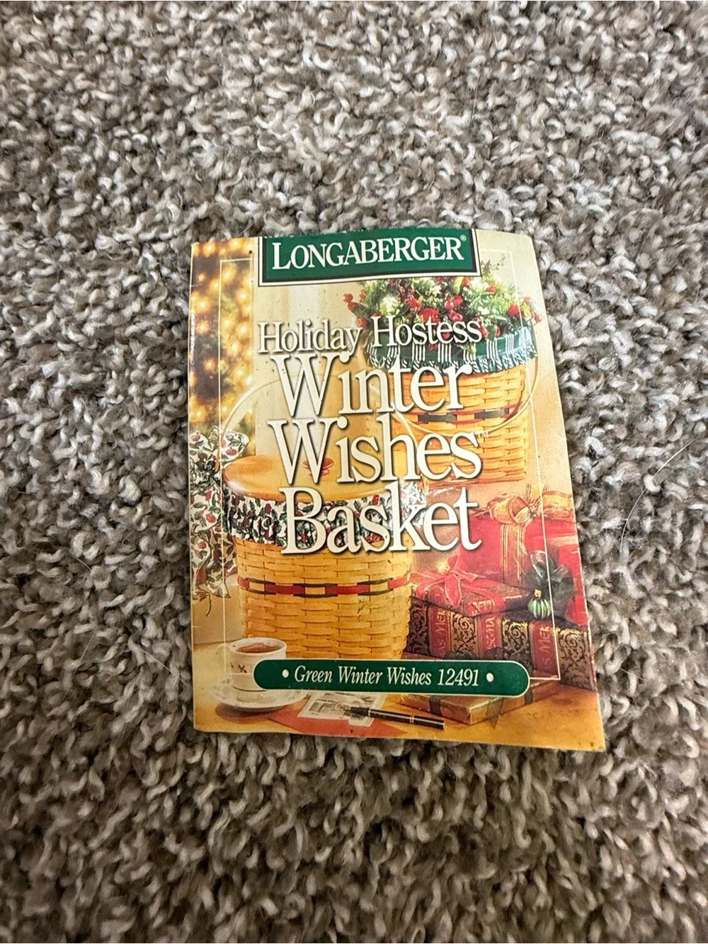 Longaberger basket with lid and handle